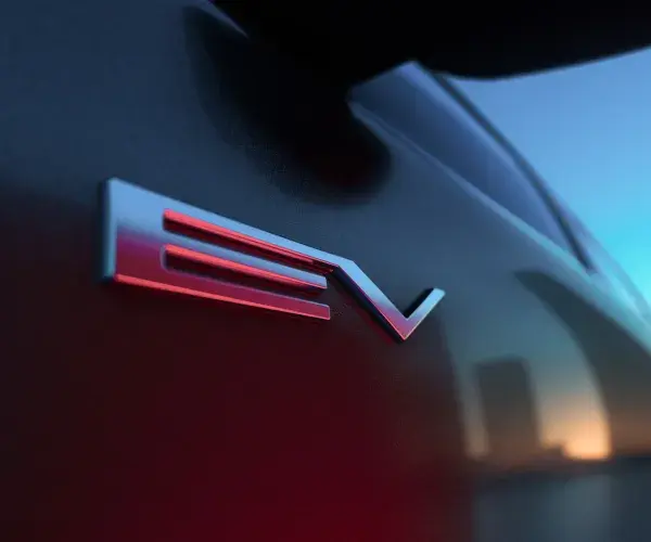 Eclipse Cross Badge2